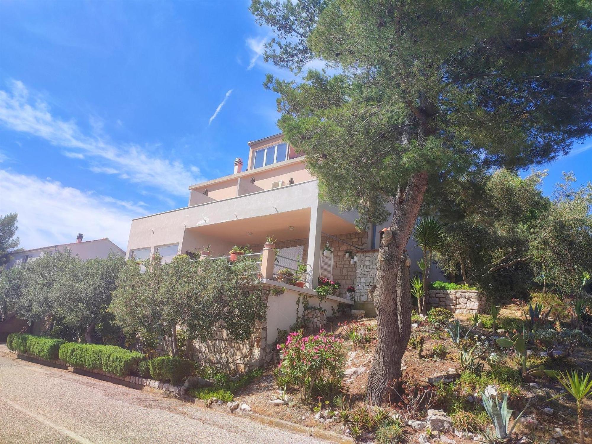 Apartments Vesna Lastovo Екстер'єр фото